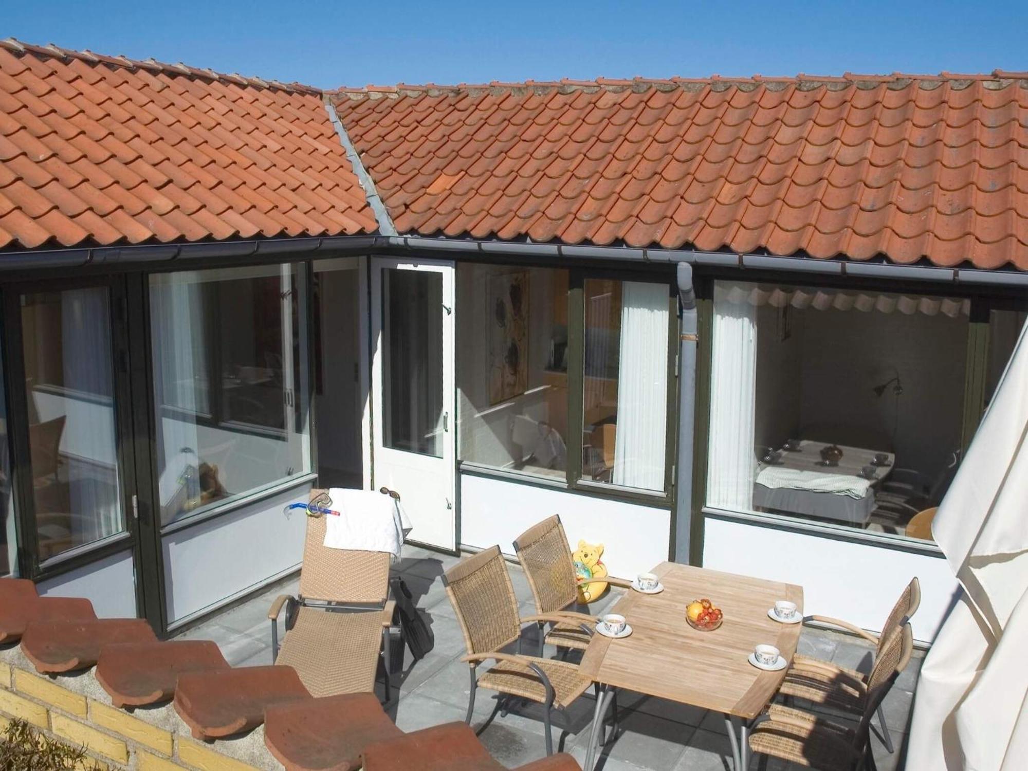 6 Person Holiday Home In Allinge エクステリア 写真